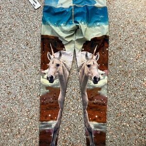 NWT Teeki Unicorn leggings size medium